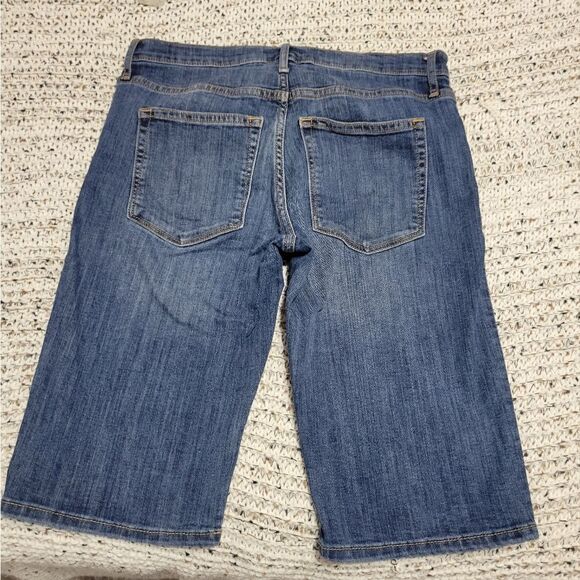 Banana republic bermuda shorts  sz 28 - Picture 4 of 5